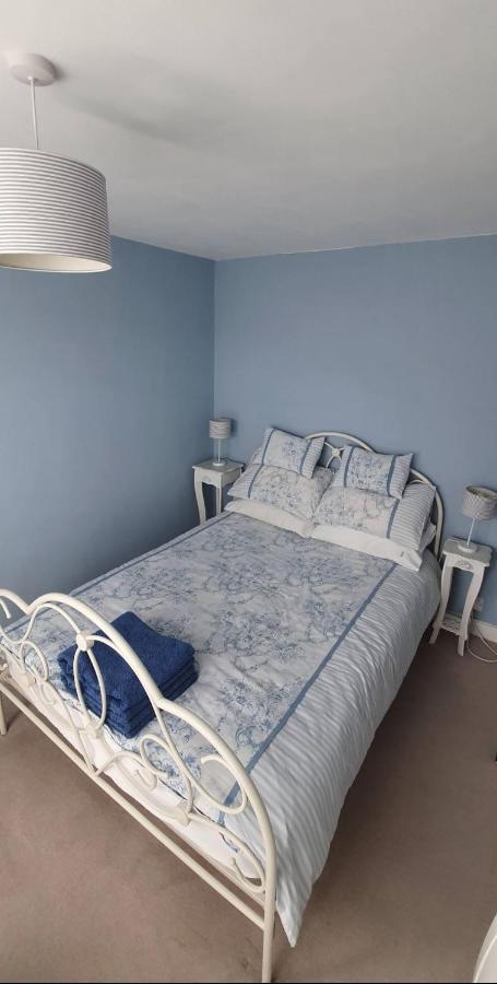 Beautiful 1 Bedroom Cottage With Courtyard. Deal Exteriör bild